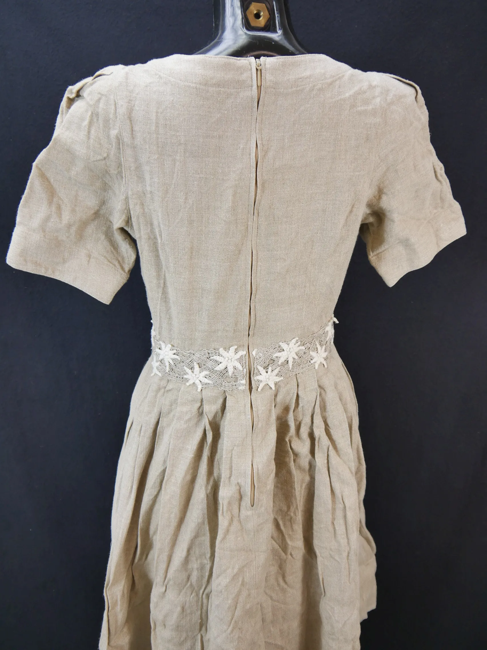 Berwin & Wolff beige mit Edelweißspitze süßes Landhaus Kleid Trachtenkleid Gr.38