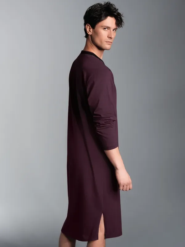 Herren-Nachthemd aus Biobaumwolle (kbA) Aubergine-C2C