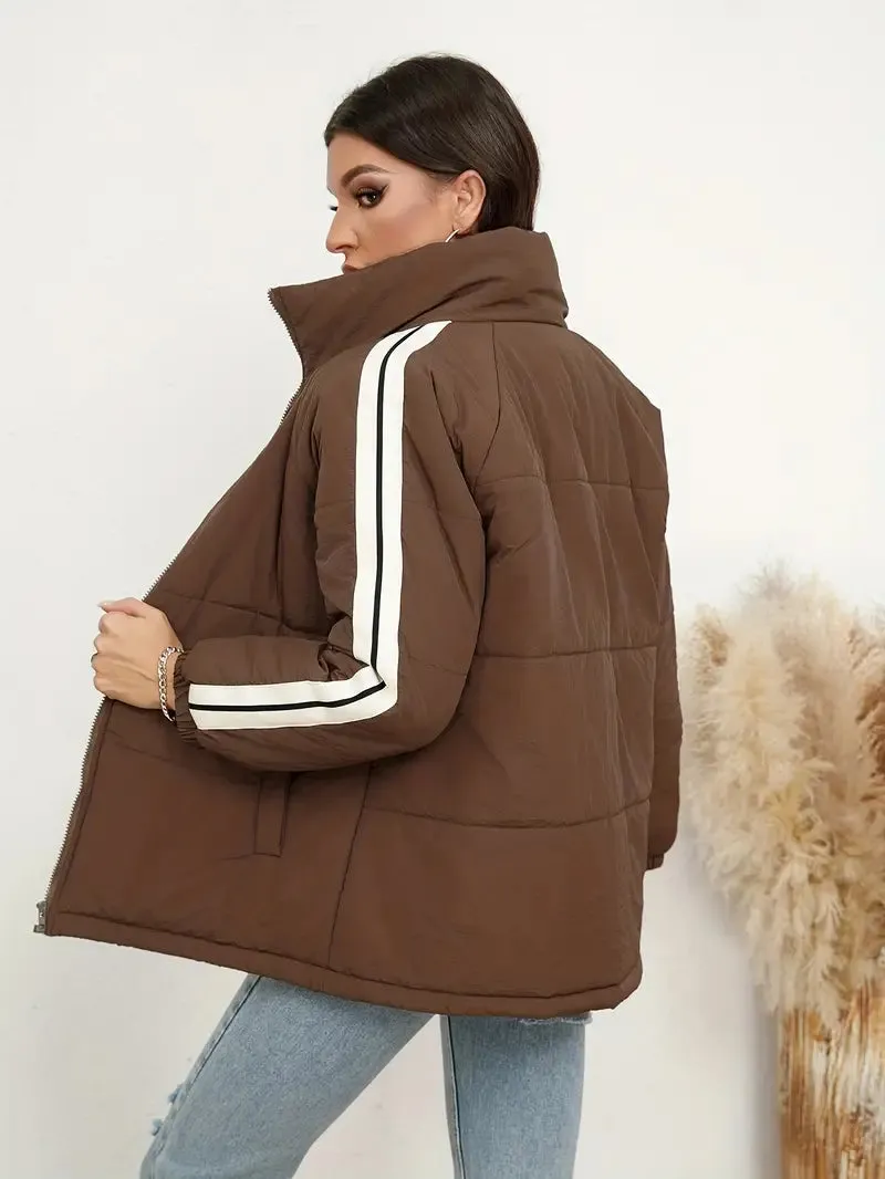 – Jacke mit Reißverschluss und Stehkragen